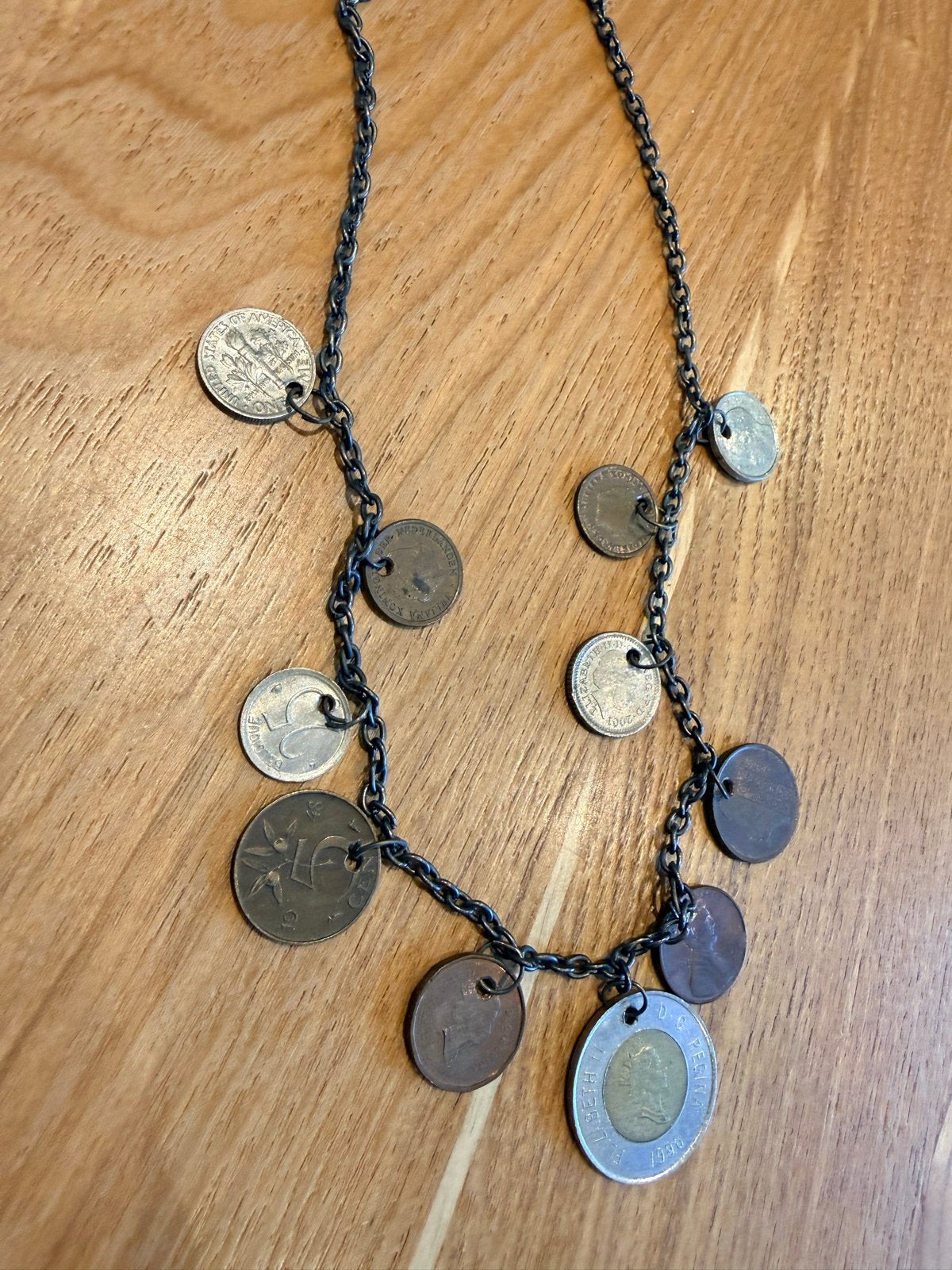 Handgemaakte Vintage Wereldmunten Ketting Jaren '30-'70, Ophalen, Gebruikt, Overige kleuren, Overige materialen
