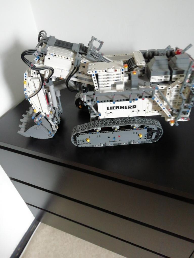 Lego Technic Liebherr R 9800 Graafmachine (42100), Ophalen of Verzenden, Gebruikt, Overige merken