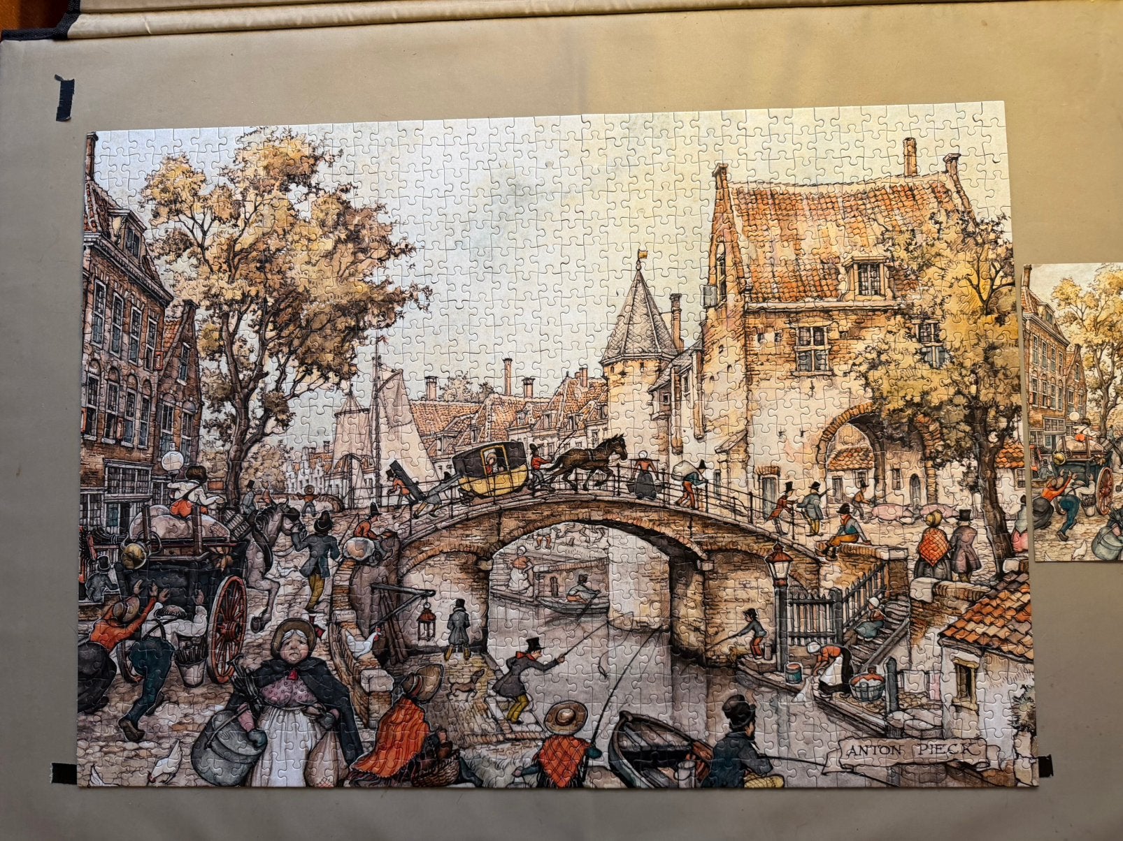 Anton Pieck puzzel 1000🧩 2 stuks, Ophalen of Verzenden, 500 t/m 1500 stukjes, Gebruikt