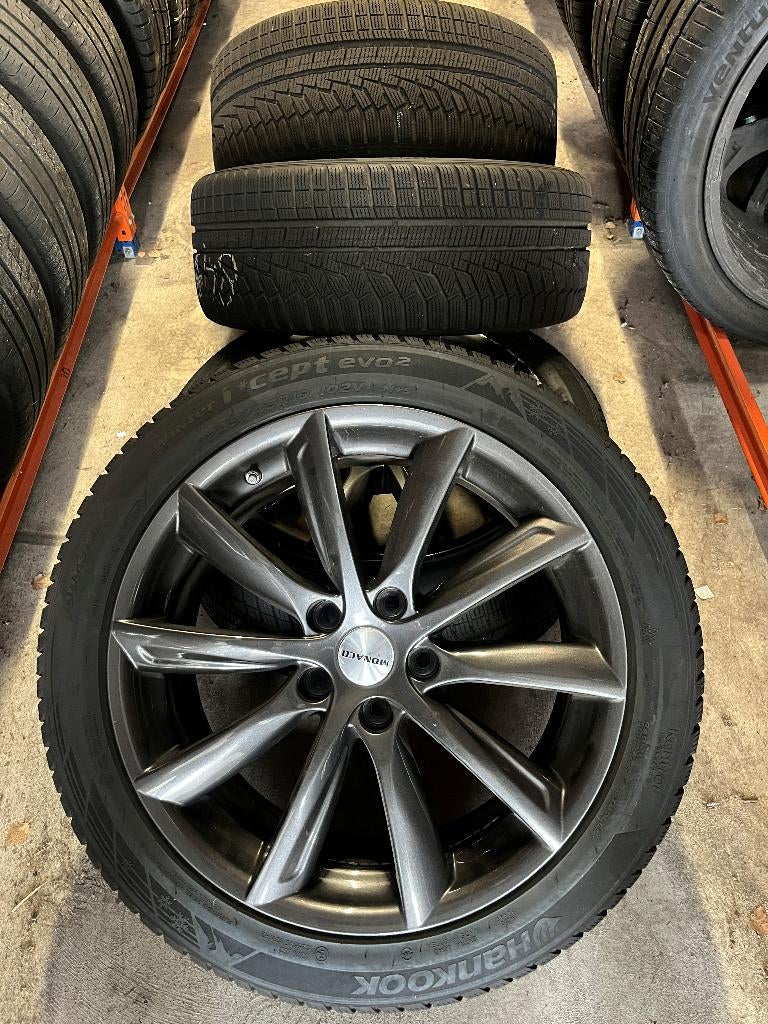 Winterbanden set + velgen 19", Auto-onderdelen, Banden en Velgen, Banden en Velgen, Winterbanden, Personenwagen, Ophalen