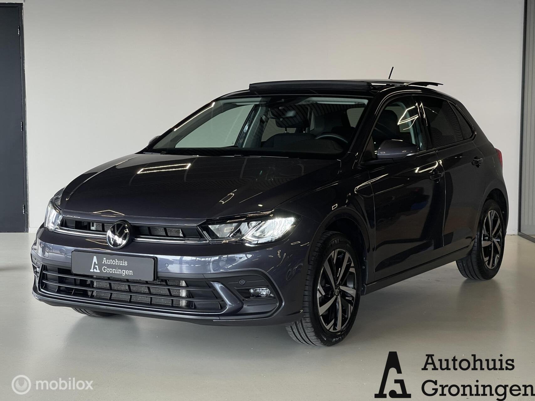 Volkswagen Polo 1.0 TSI Life 81 kW DSG | Pano | Stoelverwarm, Stof, Gebruikt, Zwart, 1072 kg