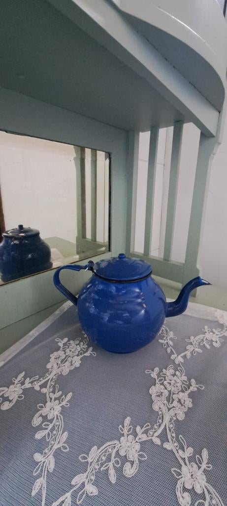 Vintage blauwe emaille theepot, Antiek en Kunst, Antiek | Emaille, Ophalen of Verzenden