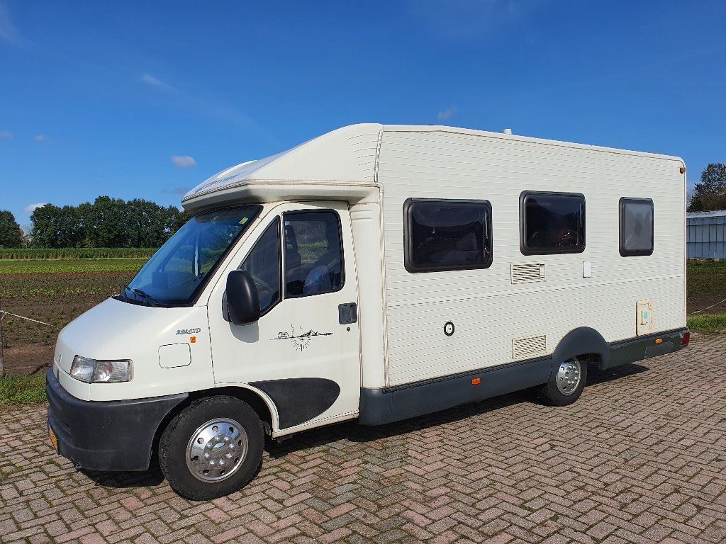 Ci Corfu Fiat 2.8 IDTD camper, zonnepanelen, 4 slaapplaatsen, Fiat, ABS, 6 tot 7 meter, Particulier