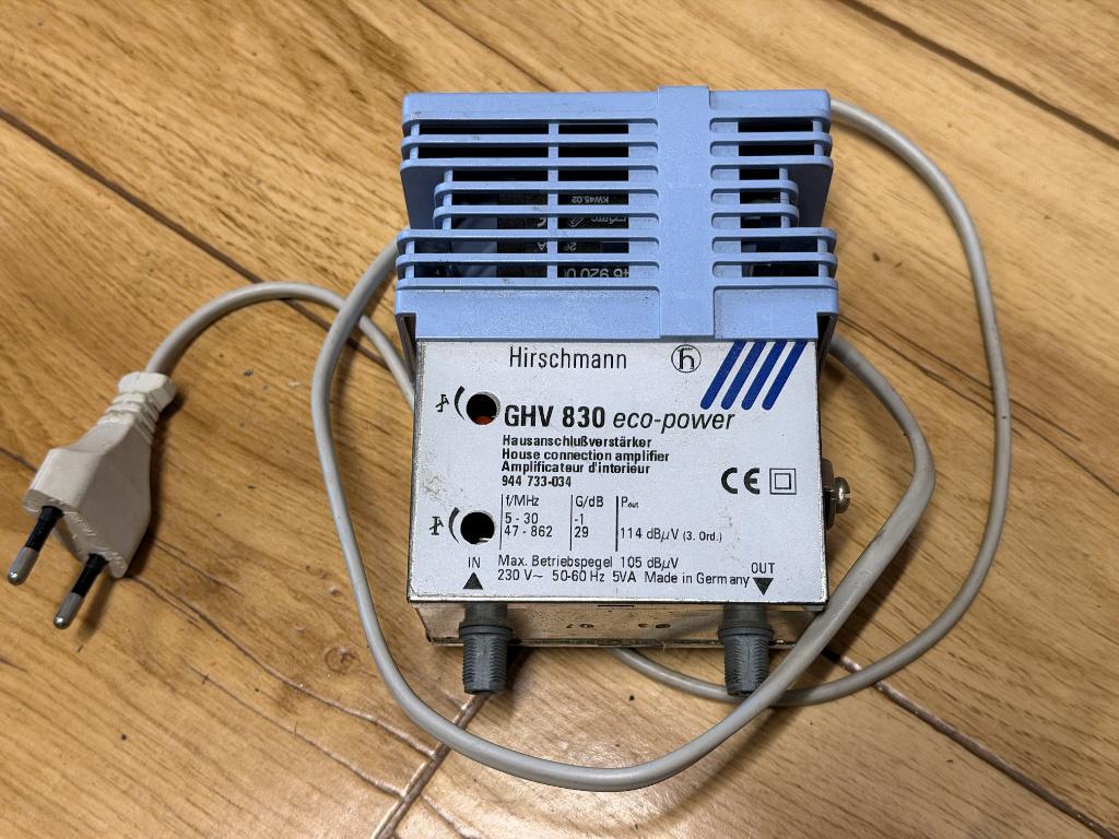 Hirschmann antenneversterker GHV 830, Ophalen, Gebruikt
