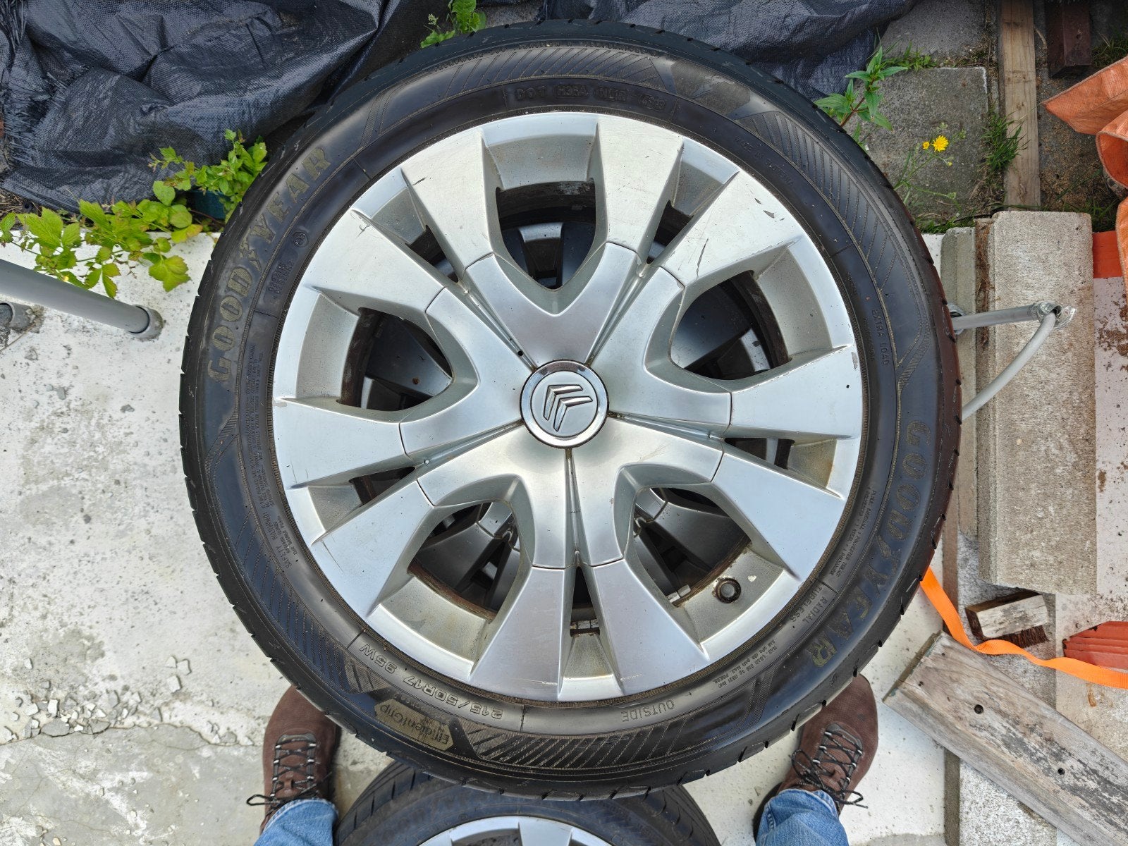 4 velgen met Goodyear zomerbanden voor o.a. Citroen C4/C5, Ophalen