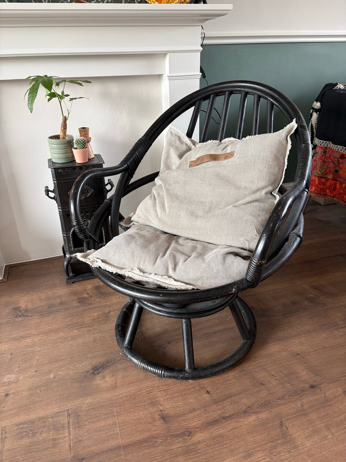 Zwarte rotan stoel met kussen (papasan) - Gebruikt, Ophalen, Gebruikt, Zwart, Riet of Rotan