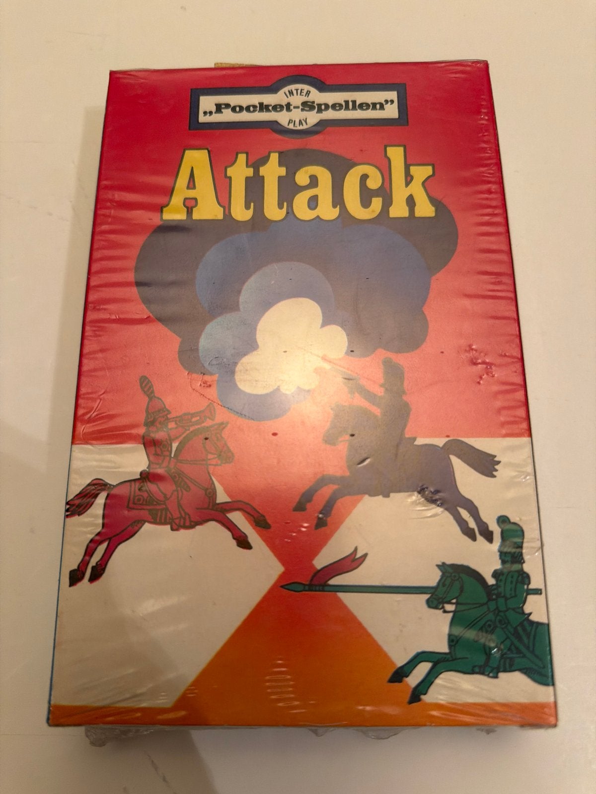 Vintage Inter "Pocket-Spellen" Attack Bordspel - Nieuw, Een of twee spelers, Ophalen of Verzenden, Nieuw, Reisspel