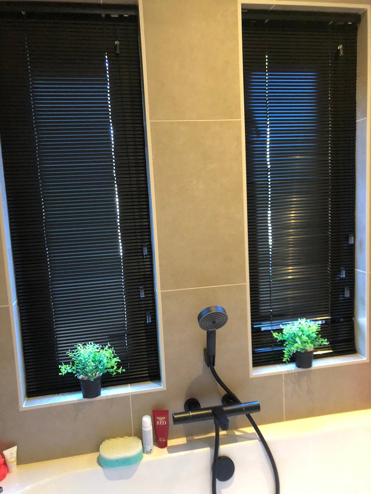 Jaloezieën veneta 49x136 NIEUW IN DOOS, Jaloezie, Zwart, Metaal, Nieuw