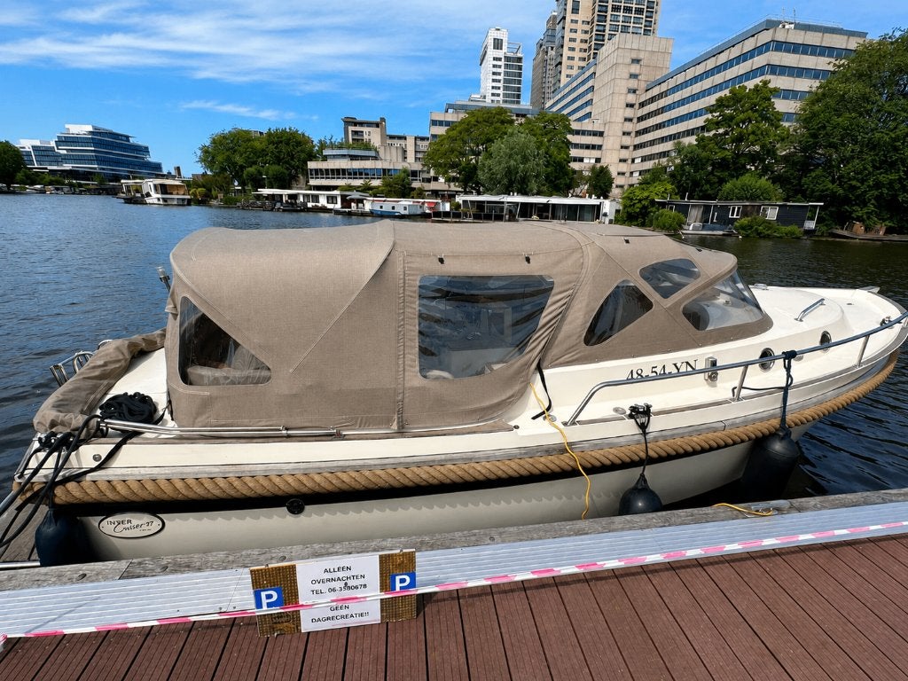 Intercruiser 27–Volvo Penta D3-163 | Full option | Vaarklaar, 9 m, Gebruikt, 163 pk, Binnenboordmotor