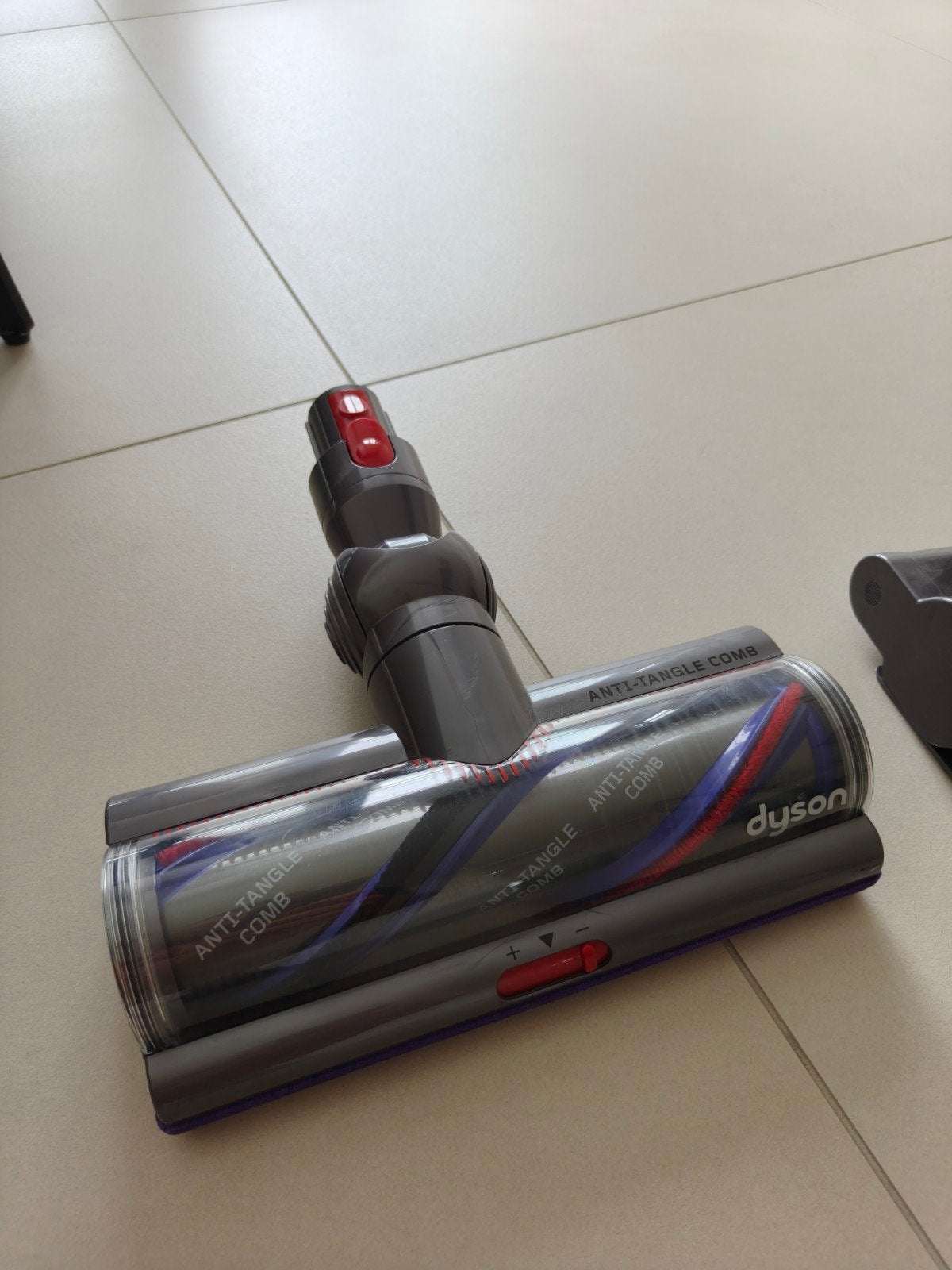 Dyson v15 anti tangle Comb en Screw Nieuw ongebruikt, Ophalen of Verzenden, Nieuw