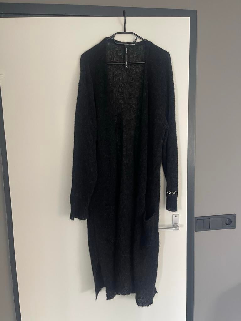 10 Days lang zwart vest, Ophalen of Verzenden, Zo goed als nieuw, Maat 38/40 (M), Zwart