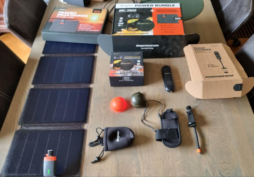 Deeper Chirp+ 3 Power Bundle Extender en tripod, Ophalen, Zo goed als nieuw