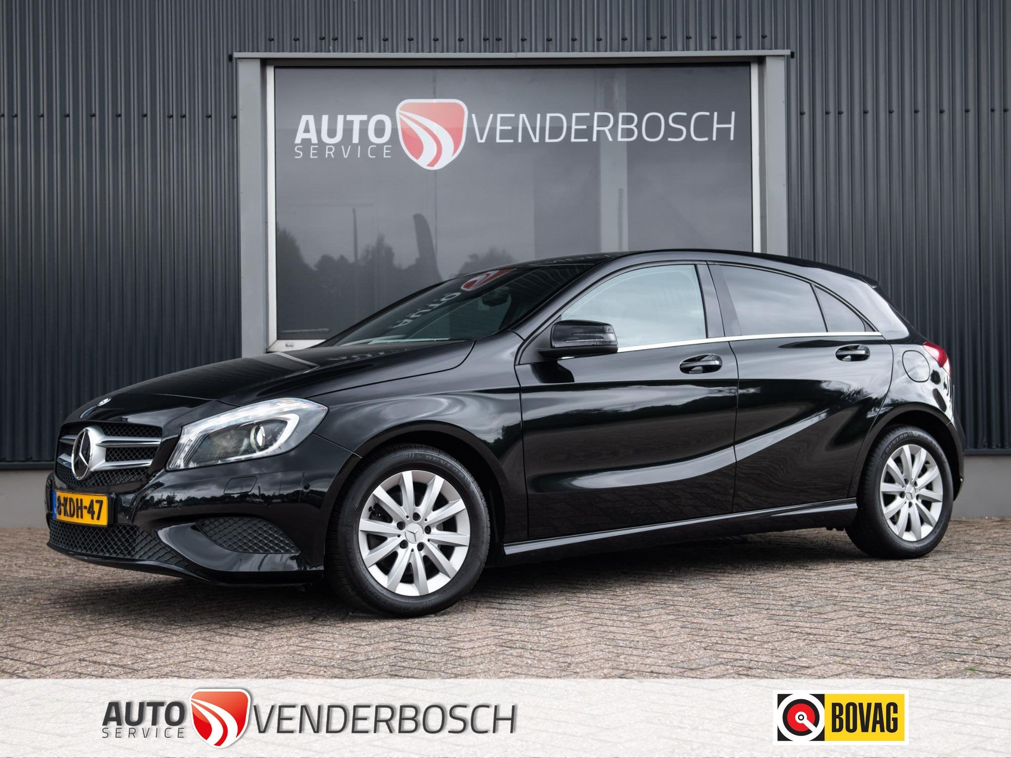 Mercedes-Benz A-klasse 180 Ambition 123pk Camera | Navi | Tr, Gebruikt, 4 cilinders, Zwart, Onderhoudsboekje