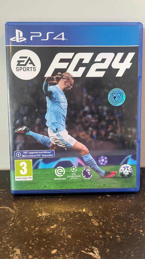 EA Sports FC 24 - PS4 (PlayStation 4), Spelcomputers en Games, Games | Sony PlayStation 4, Eén computer, Ophalen of Verzenden