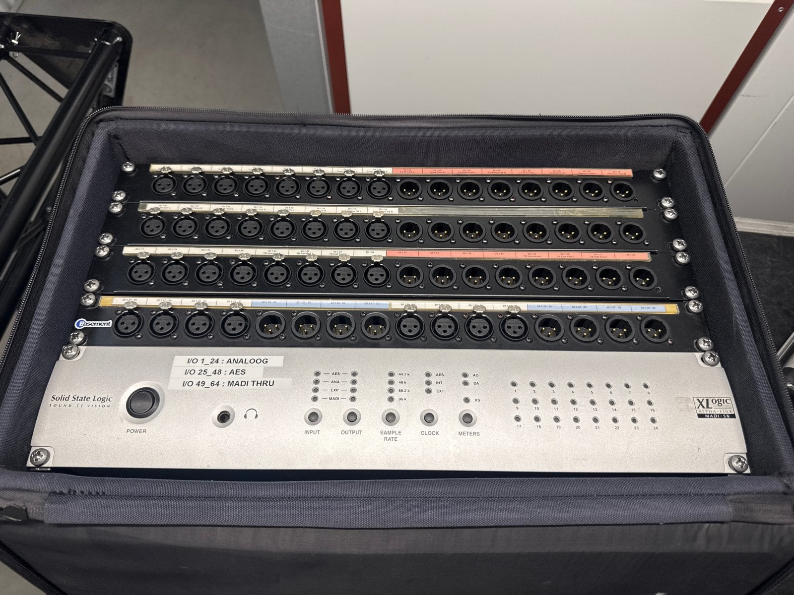 SSL XLogic Alpha Link Breakout Box, Ophalen, Gebruikt, 20 kanalen of meer
