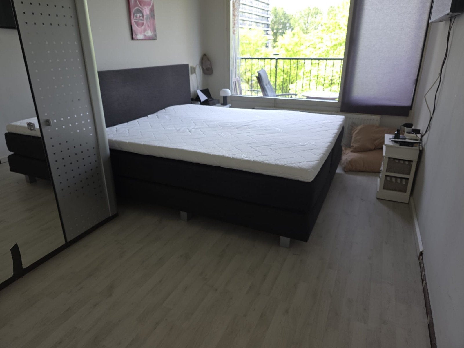Tweepersoons boxspring met matras en topper, Ophalen, Tweepersoons, Zo goed als nieuw, 180 cm