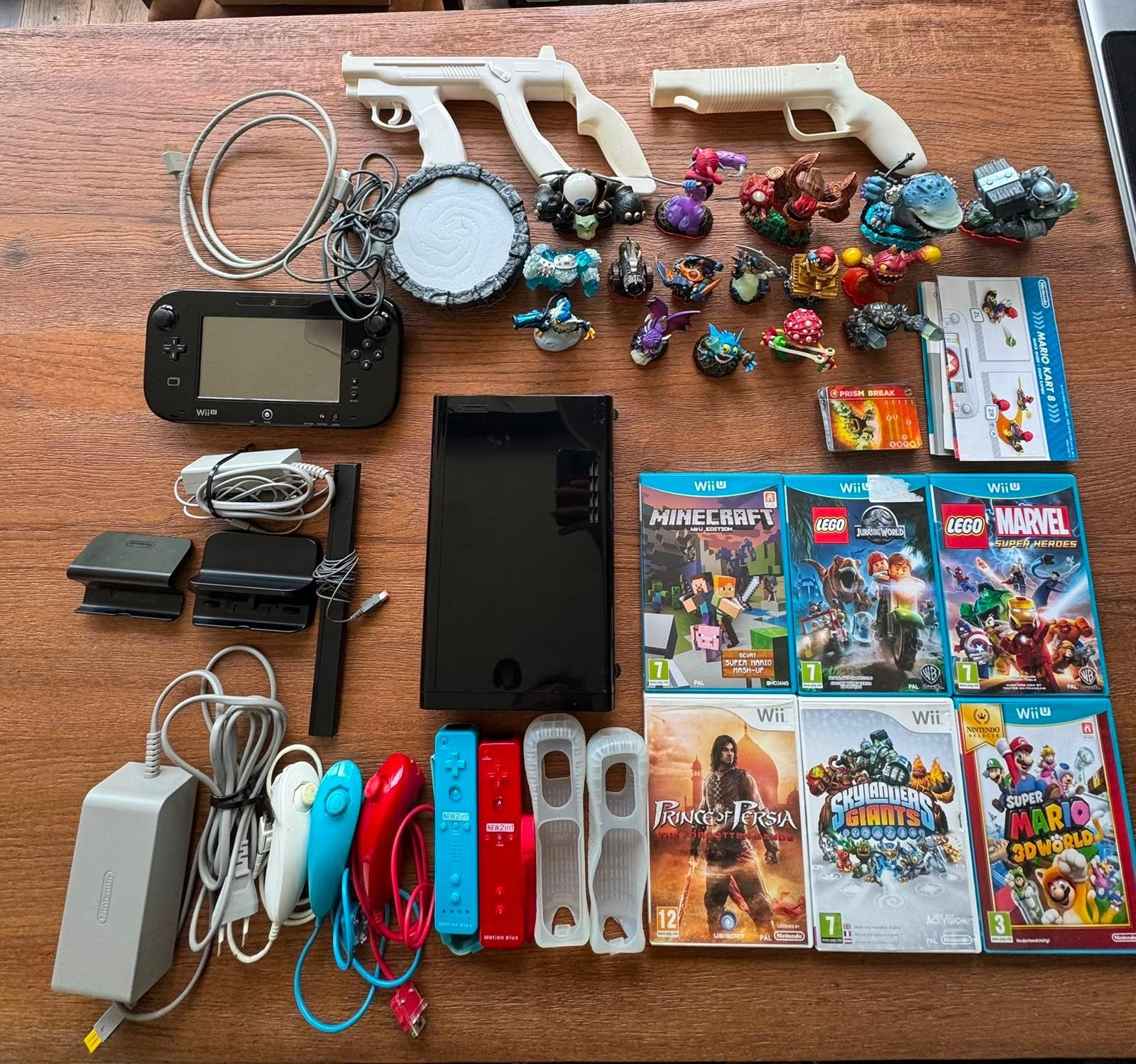 Nintendo WII U, Spelcomputers en Games, Spelcomputers | Nintendo Wii U, Ophalen of Verzenden, Zo goed als nieuw