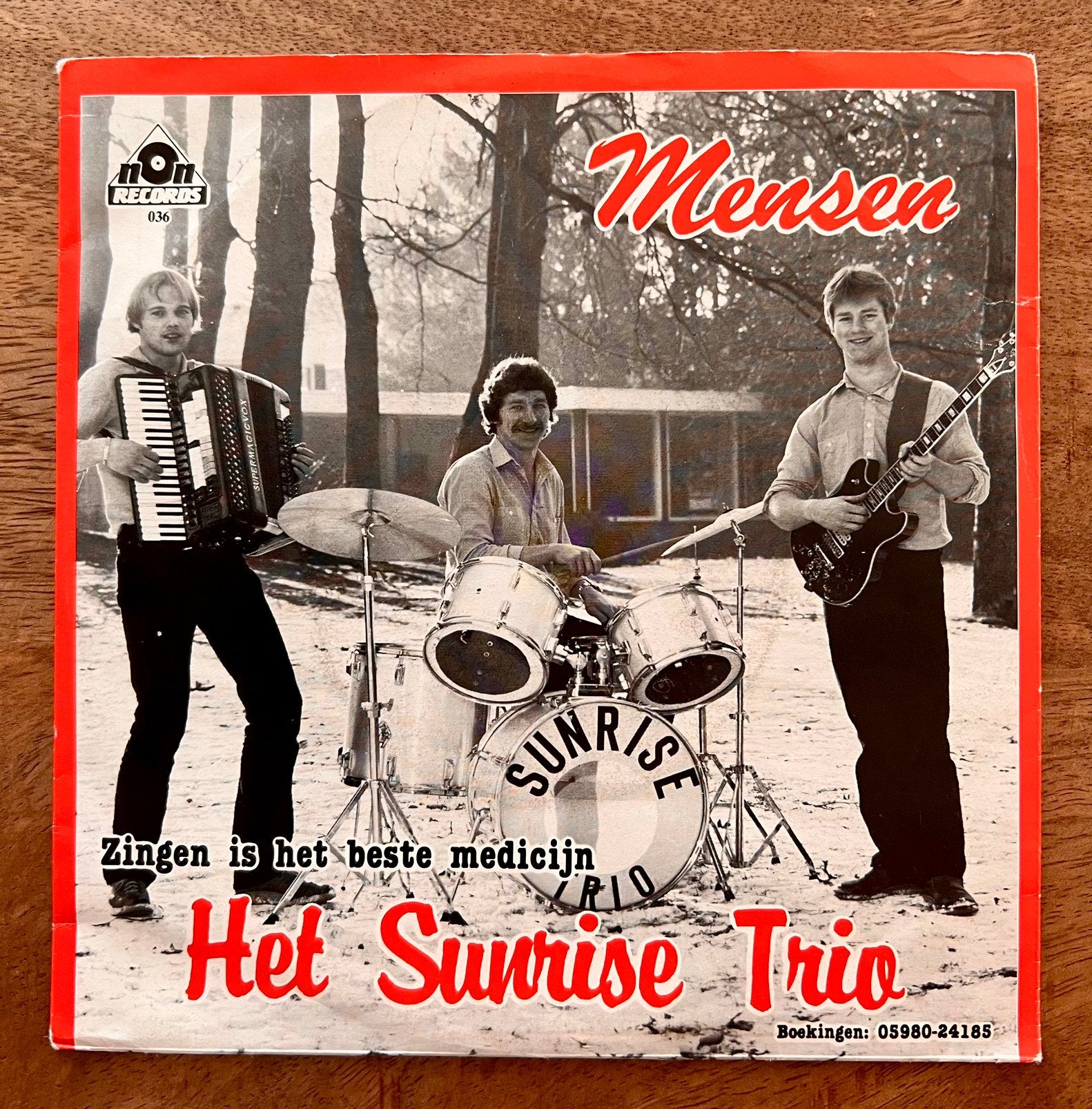 Het Sunrise Trio - Mensen / Zingen is het beste medicijn, Ophalen of Verzenden, Gebruikt, 7 inch, Nederlandstalig