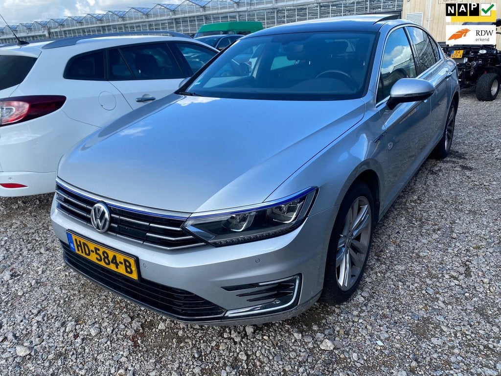 Volkswagen Passat | 2015 | 1.4 TSI GTE Highline | Automaat |, Gebruikt, 1622 kg, Hybride Elektrisch/Benzine, 1600 kg