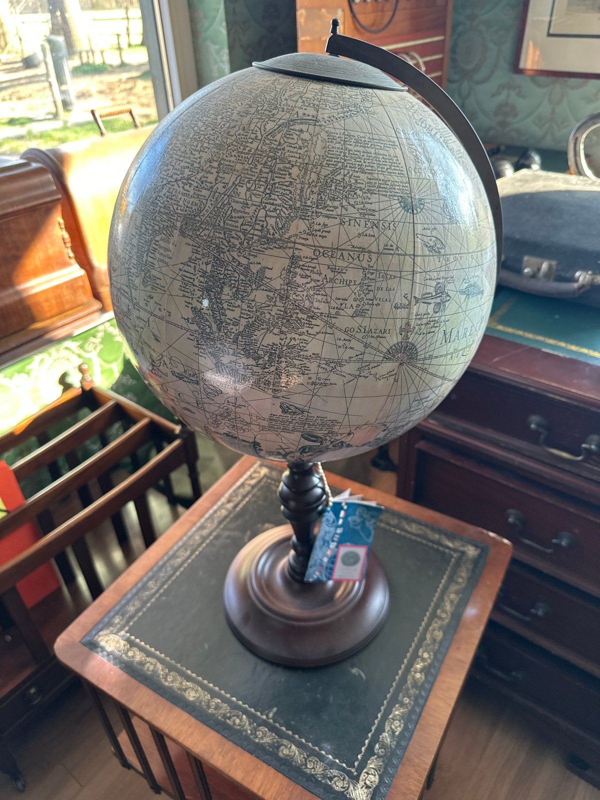 Authentic Models Hondius 1627 wereldbol globe, uniek, Draaibaar, Ophalen of Verzenden, Zo goed als nieuw, Antieke wereldbol