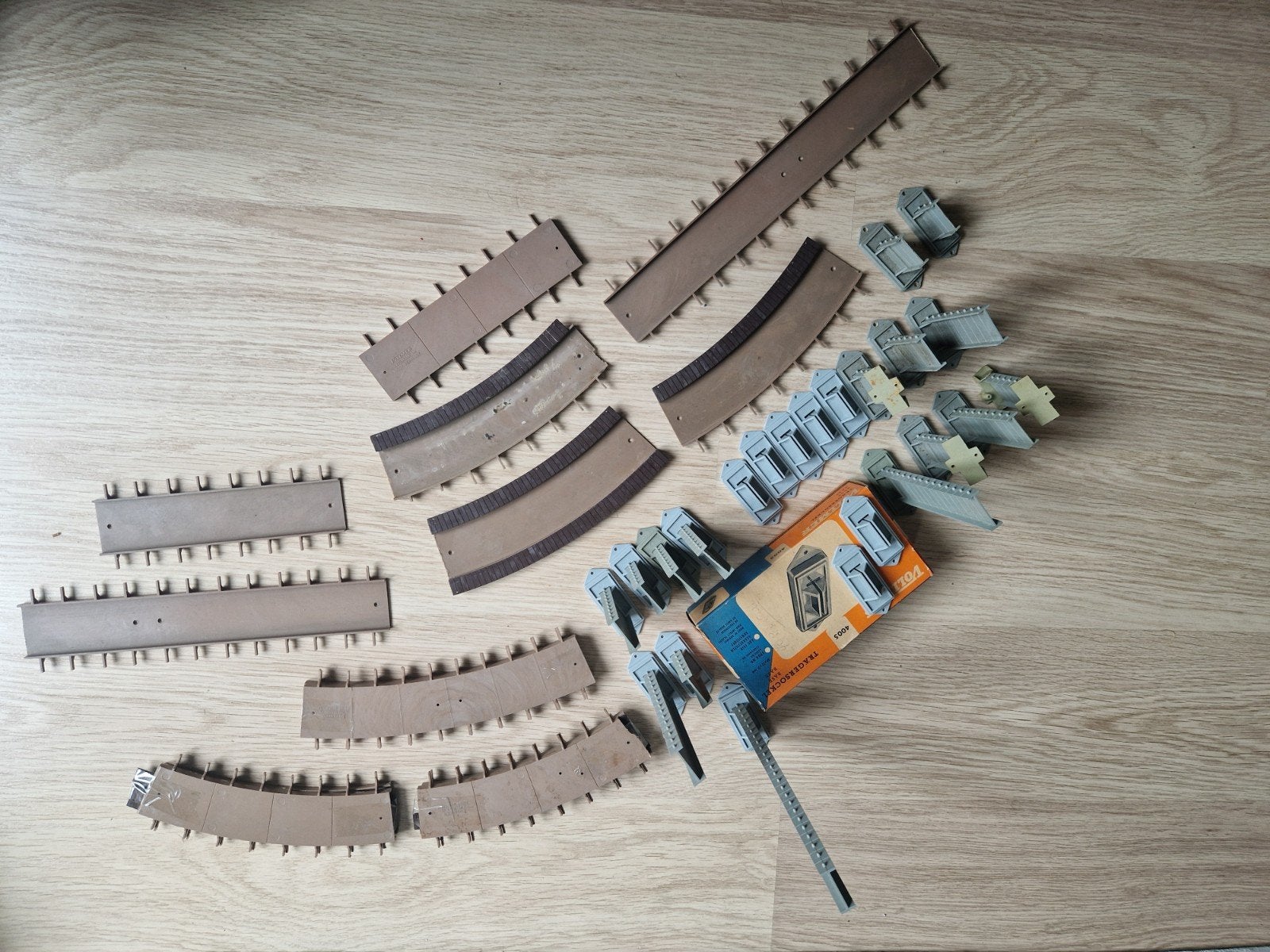 Vollmer 4005 Trägersockel en brugdelen voor modelspoor, Ophalen of Verzenden, Gebruikt, Brug, Tunnel of Gebouw, Overige merken