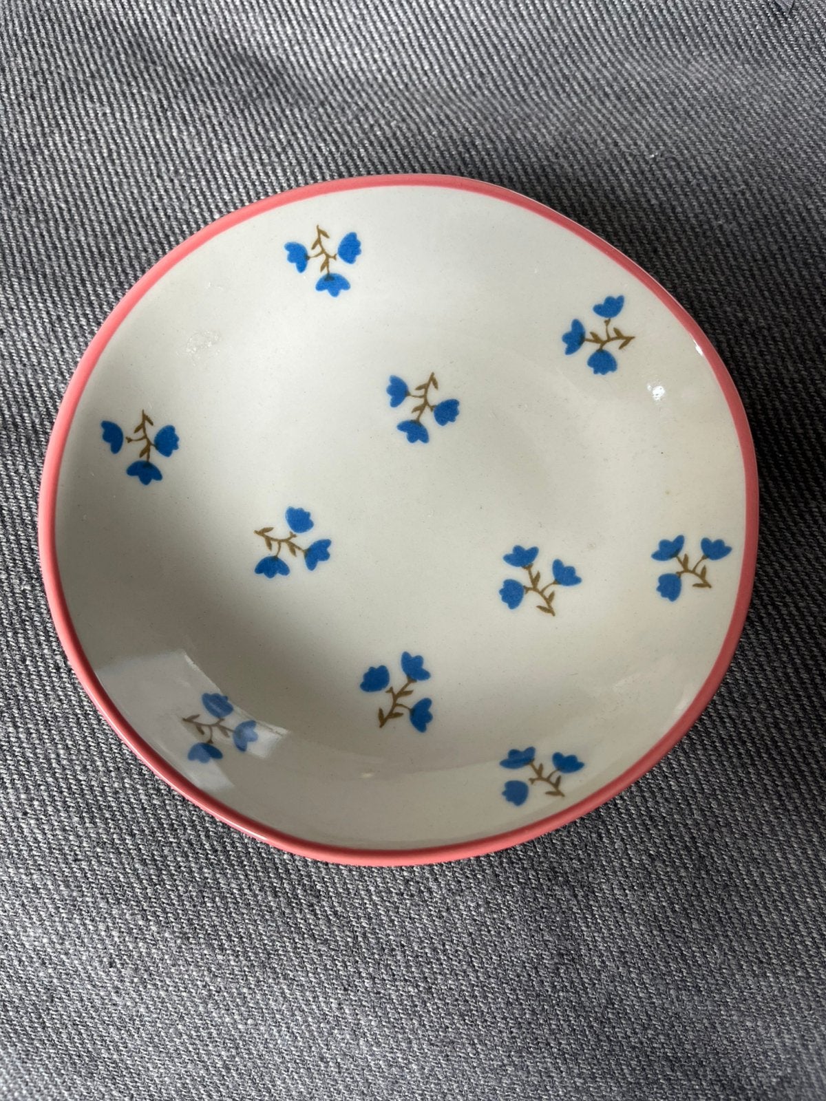 Søstrene Grene schaaltje bloemen. Ongeveer 12cm., Ophalen of Verzenden, Rond