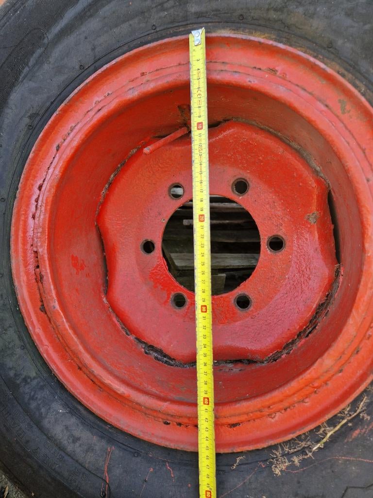 Banden met velgen, vliegtuigbanden., Zakelijke goederen, Agrarisch | Onderdelen | Banden, Velgen en Assen, Ophalen