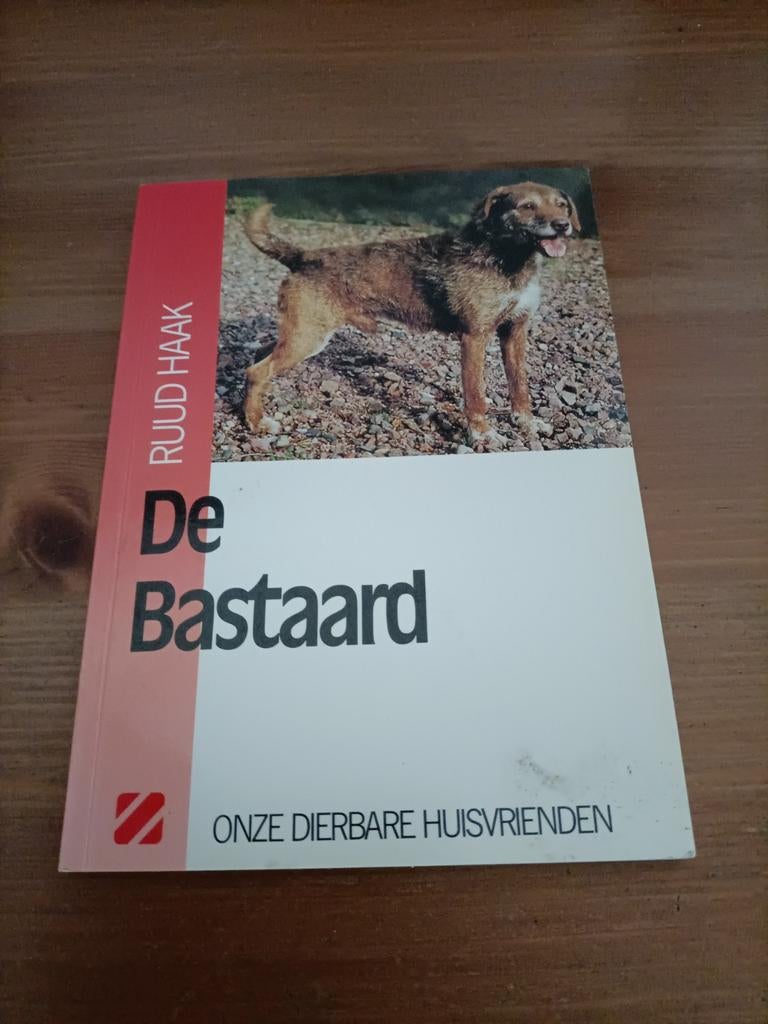 De Bastaard - Ruud Haak (Hondenboek), Ophalen of Verzenden, Gelezen, Honden, Ruud Haak