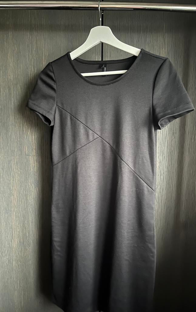 Vero Moda zwart jurkje dames maat S / 36, Kleding | Dames, Jurken, Vero Moda, Zwart, Ophalen of Verzenden, Zo goed als nieuw