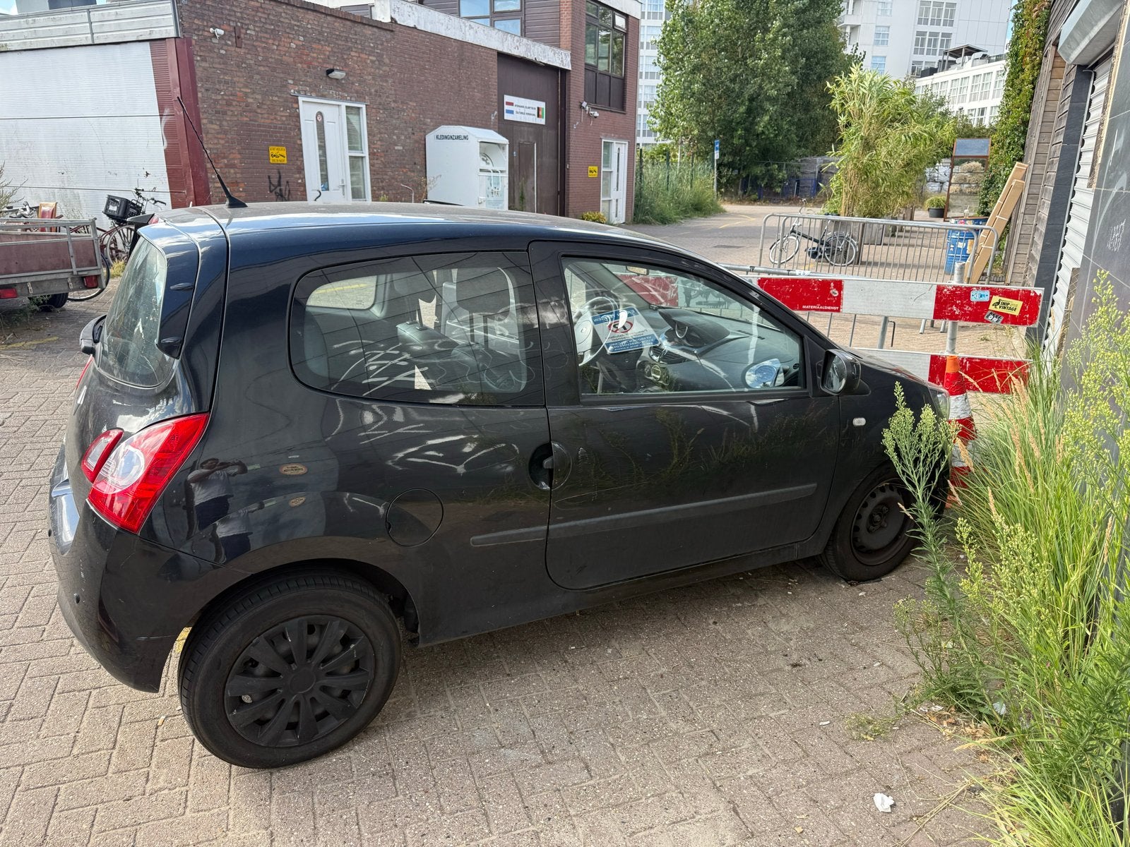 Renault Twingo 1.2 55KW E3 2012 Zwart, Auto's, Voorwielaandrijving, 839 kg, Twingo, 74 pk