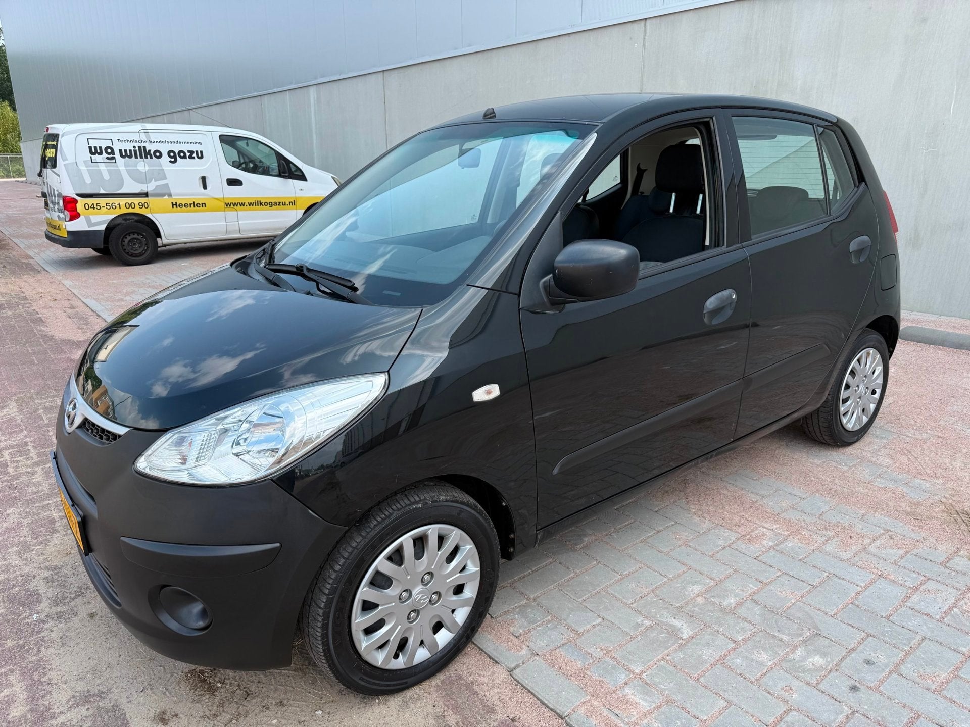 Hyundai I10 1.1 Active |NIEUW APK| WEINIG KM|5D |NETTE AUTO|, Auto's, Stof, 4 cilinders, Zwart, Bedrijf