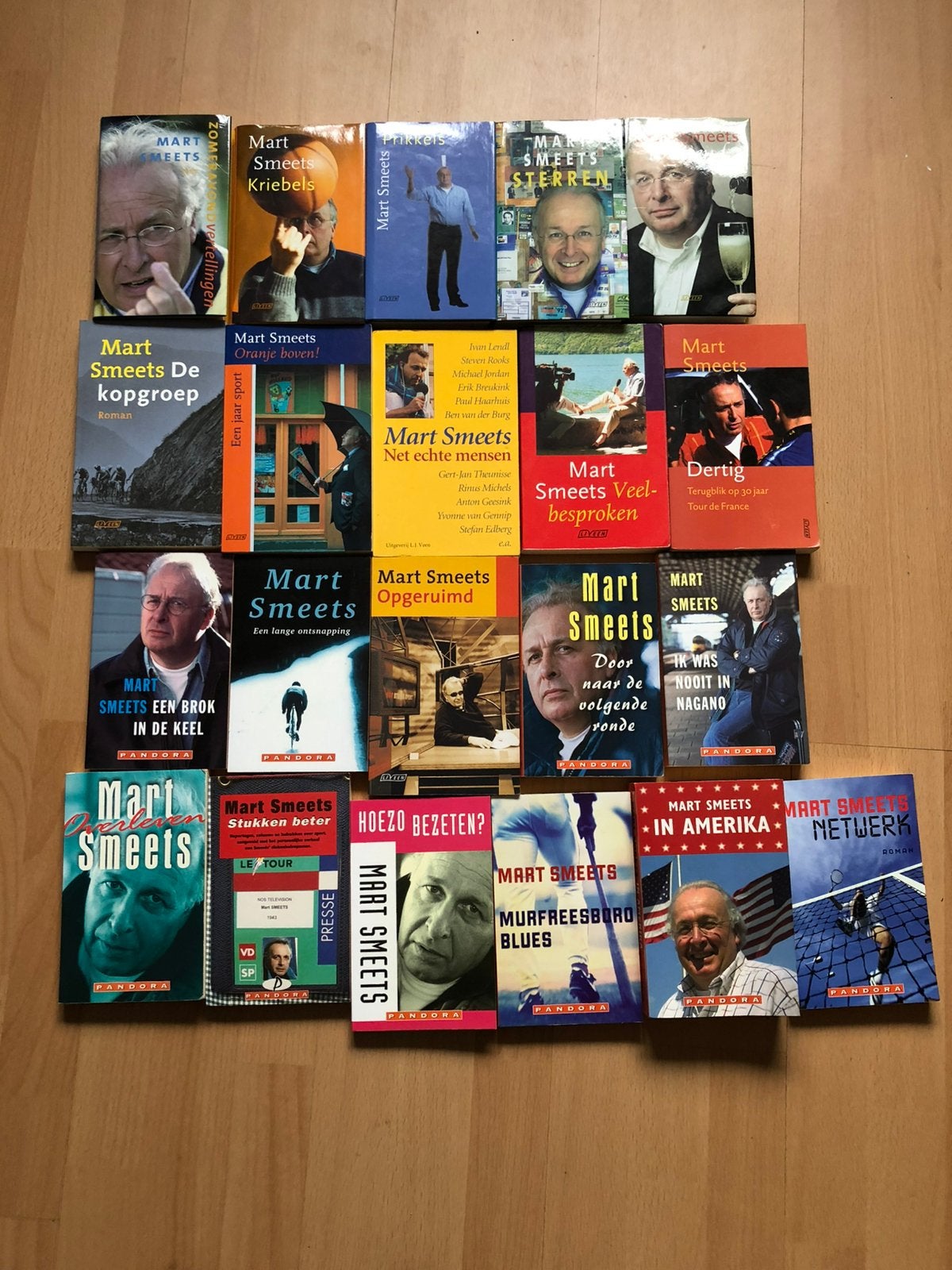 Mart Smeets 21x sportboeken wielrennen OS  humor muziek eten, Ophalen of Verzenden, Zo goed als nieuw
