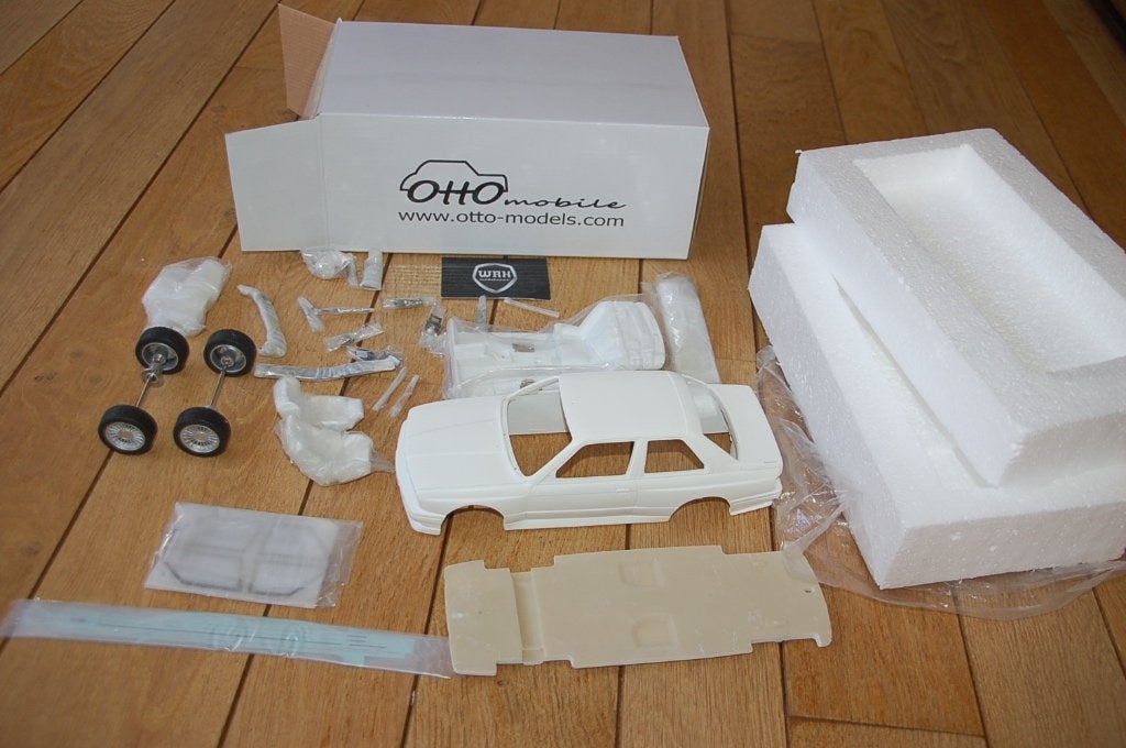 1:18 BMW M3 E30 KITT Otto mobile UNIEK!! WRH, Verzenden, Zo goed als nieuw, Auto, OttOMobile