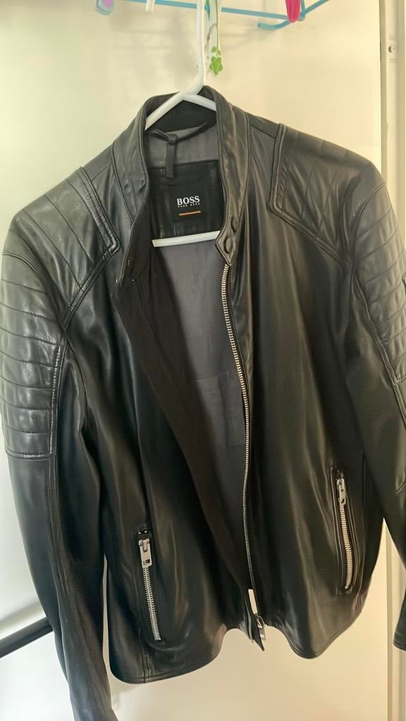 Leren jack by Hugo Boss, Ophalen of Verzenden, Zo goed als nieuw, Maat 48/50 (M), Zwart