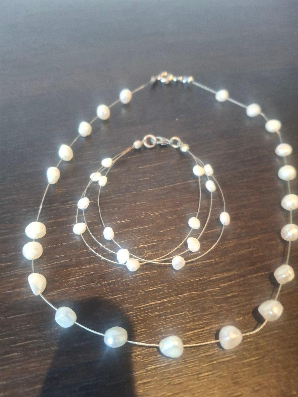 Prachtige set  parelketting en armband, Ophalen of Verzenden, Gebruikt, Wit, Overige materialen
