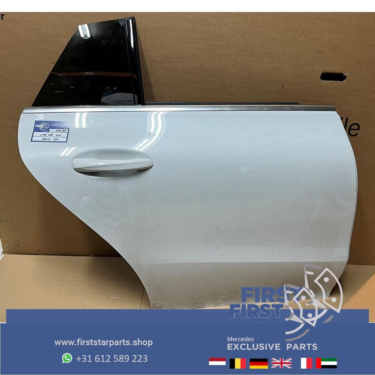 W118 C118 X118 CLA DEUR PORTIER WIT COMPLEET RECHTSACHTER Me, Gebruikt, -, Deur, Achter