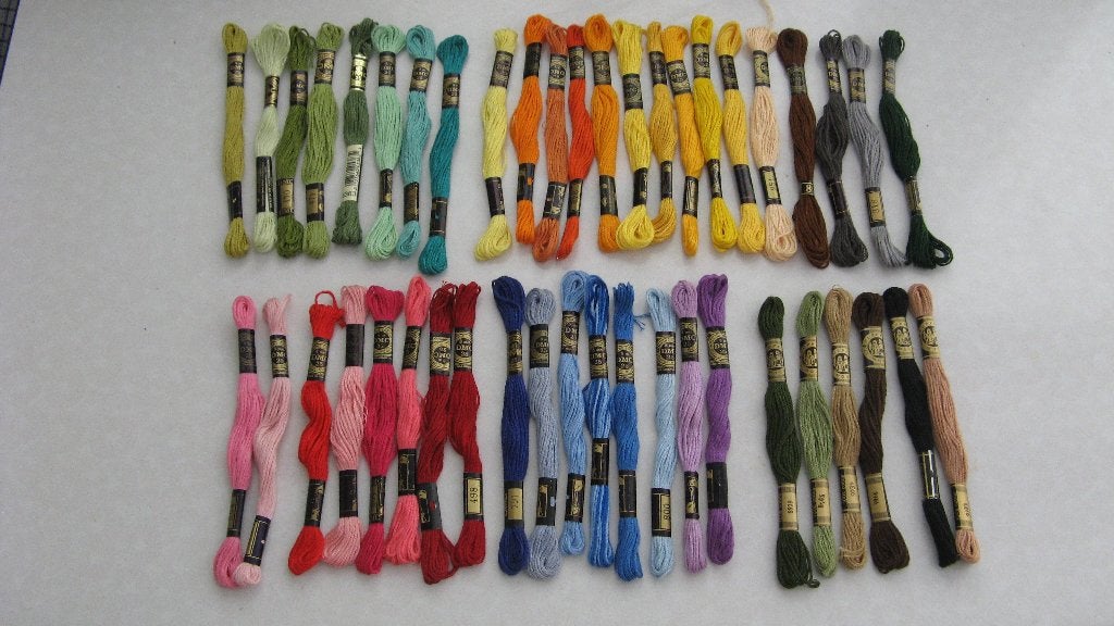 Borduurgaren  DMC 39stuks+6 Puppets, Ophalen of Verzenden, Nieuw, Handborduren, Borduurgaren of Zijde