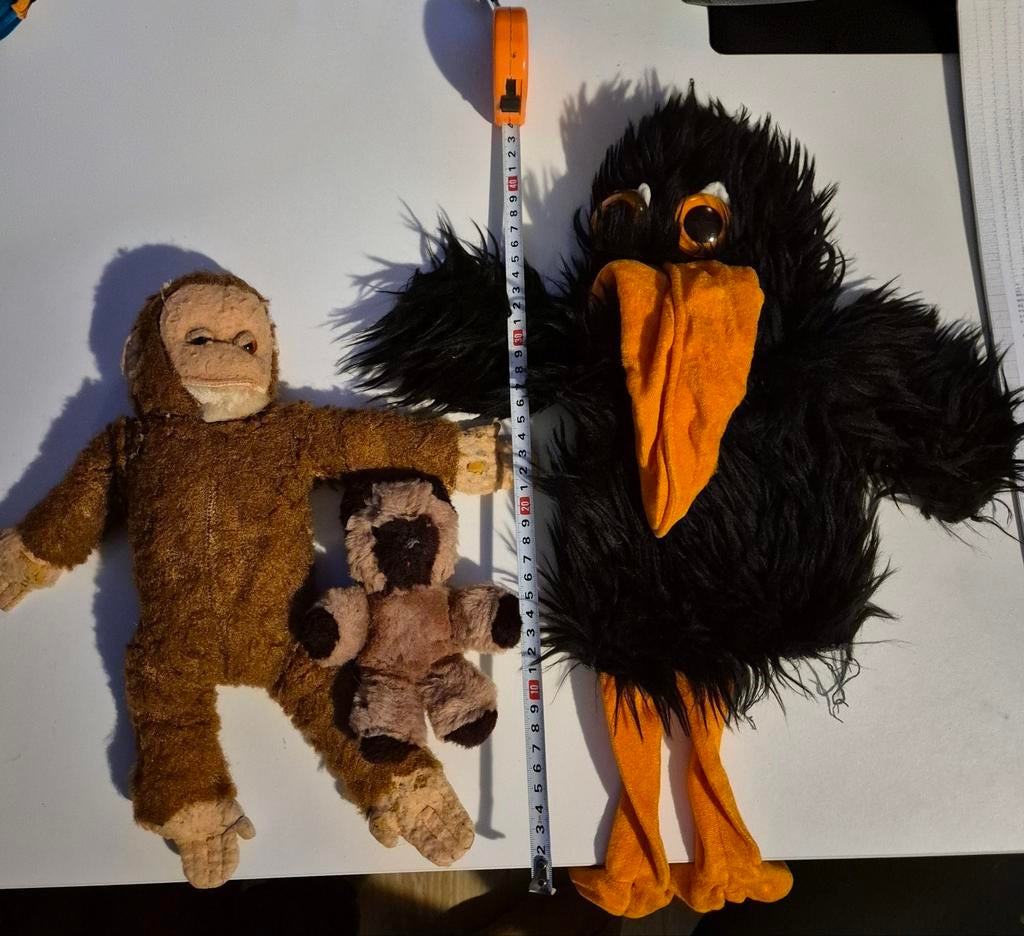 Vintage knuffels: Aap, beertje en Zwarte Vogel, Kinderen en Baby's, Speelgoed | Knuffels en Pluche, Ophalen, Gebruikt, Overige typen