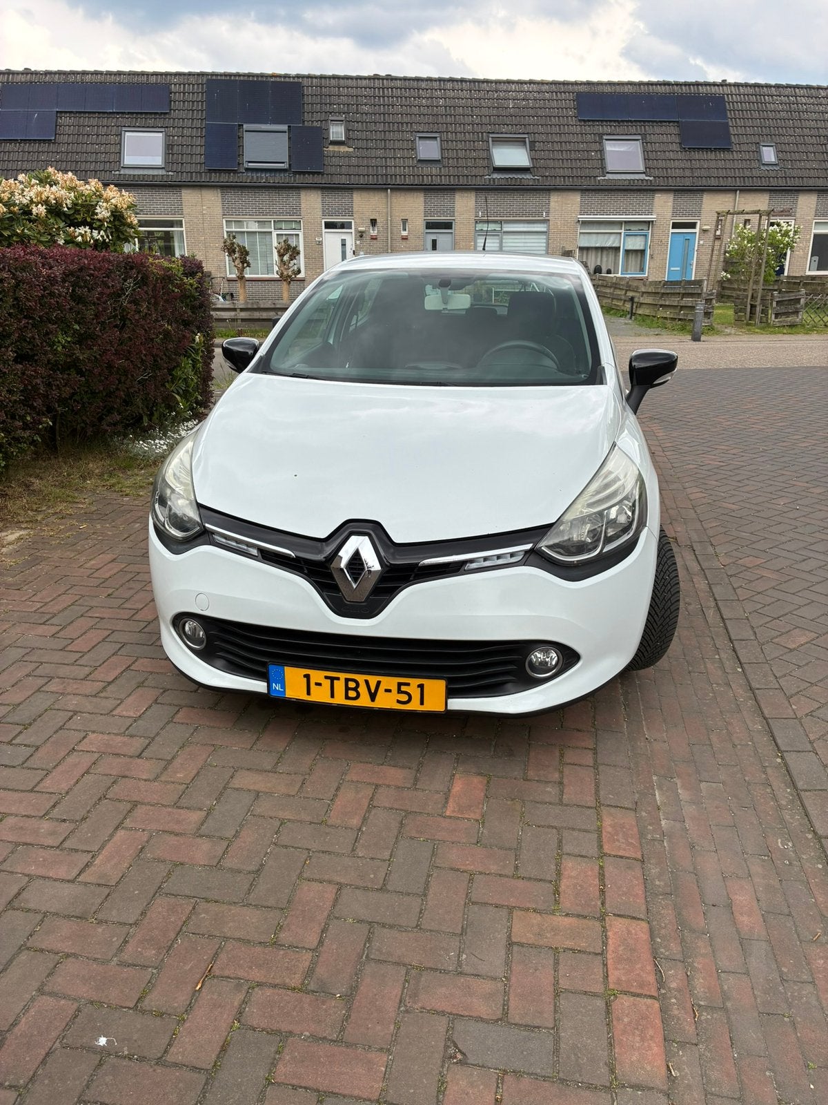 Renault Clio 0.9 TCE 66KW 5-DRS 2014 Wit, Auto's, Voorwielaandrijving, 898 cc, 40 €/maand, 540 kg