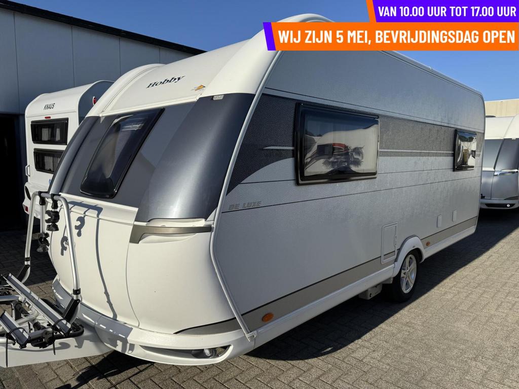 Hobby 495 UL DE LUXE.ENKELE BEDDEN,1750 KG AS,MOVER,VOORTENT, Mover, Rondzit, Hobby, 7 tot 8 meter
