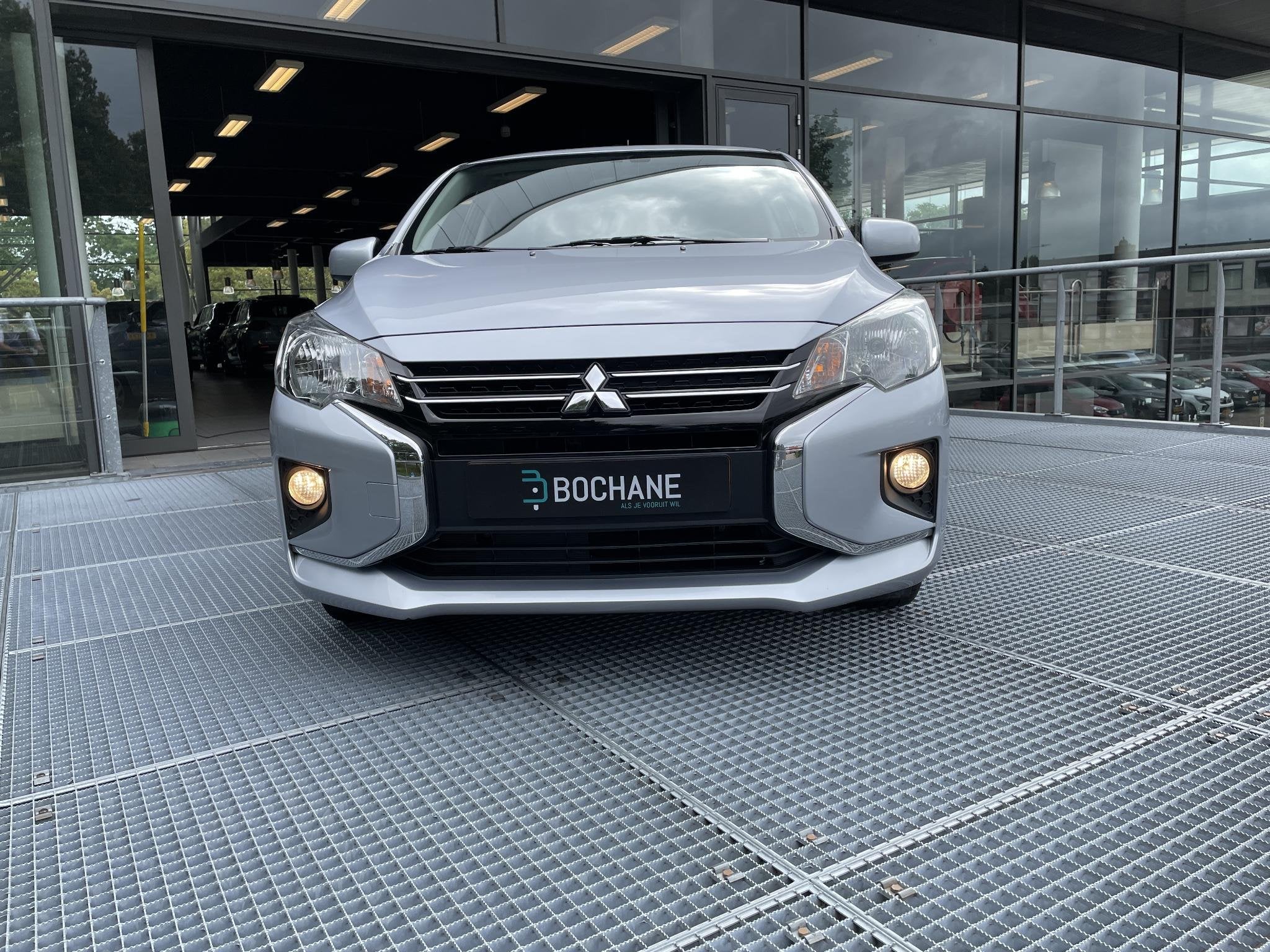 Mitsubishi Space Star 1.2 Dynamic | Navigatie via CarPlay /, Auto's, Voorwielaandrijving, Dealer onderhouden, Stof, Gebruikt