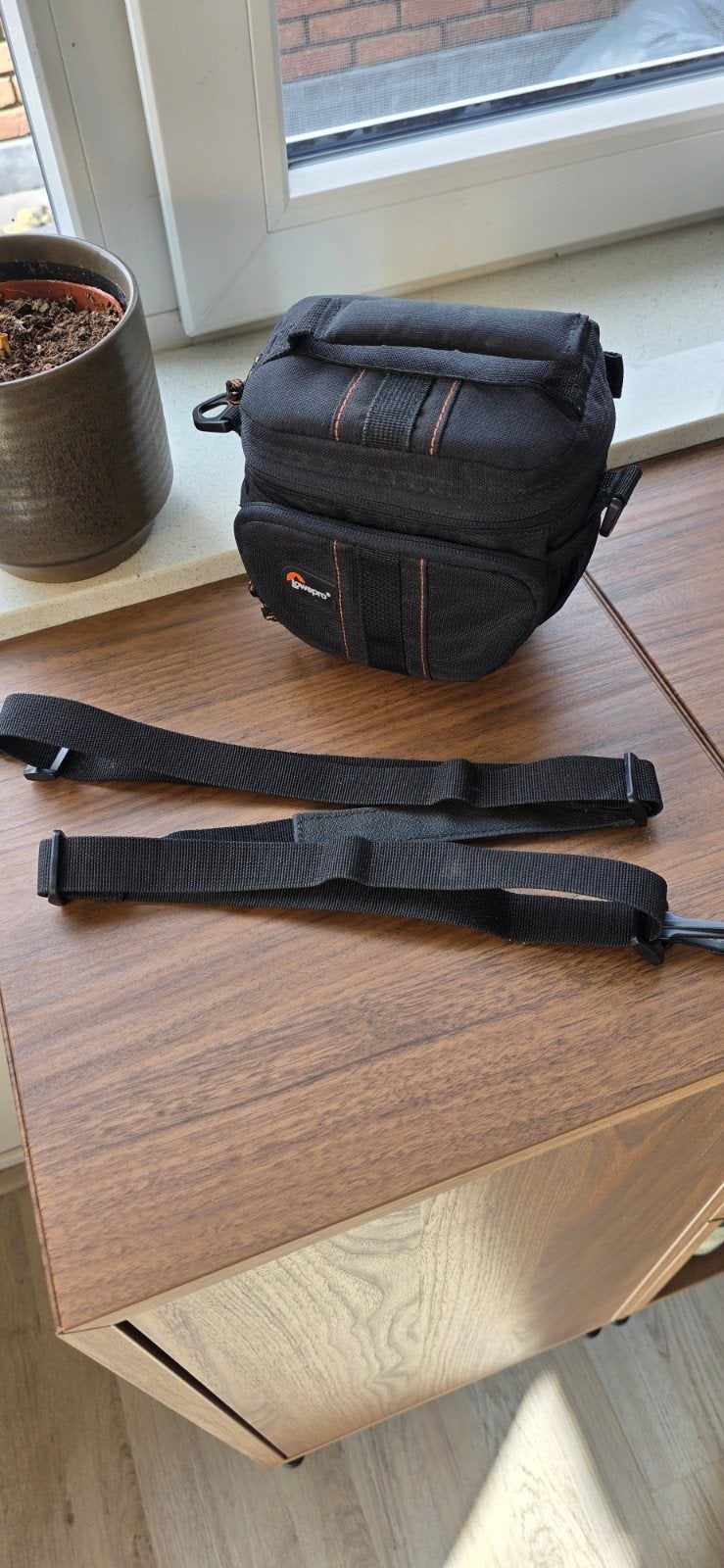 Lowepro Adventura TLZ 15 cameratas zwart, Lowepro, Zijvakken, Ophalen of Verzenden, Zo goed als nieuw