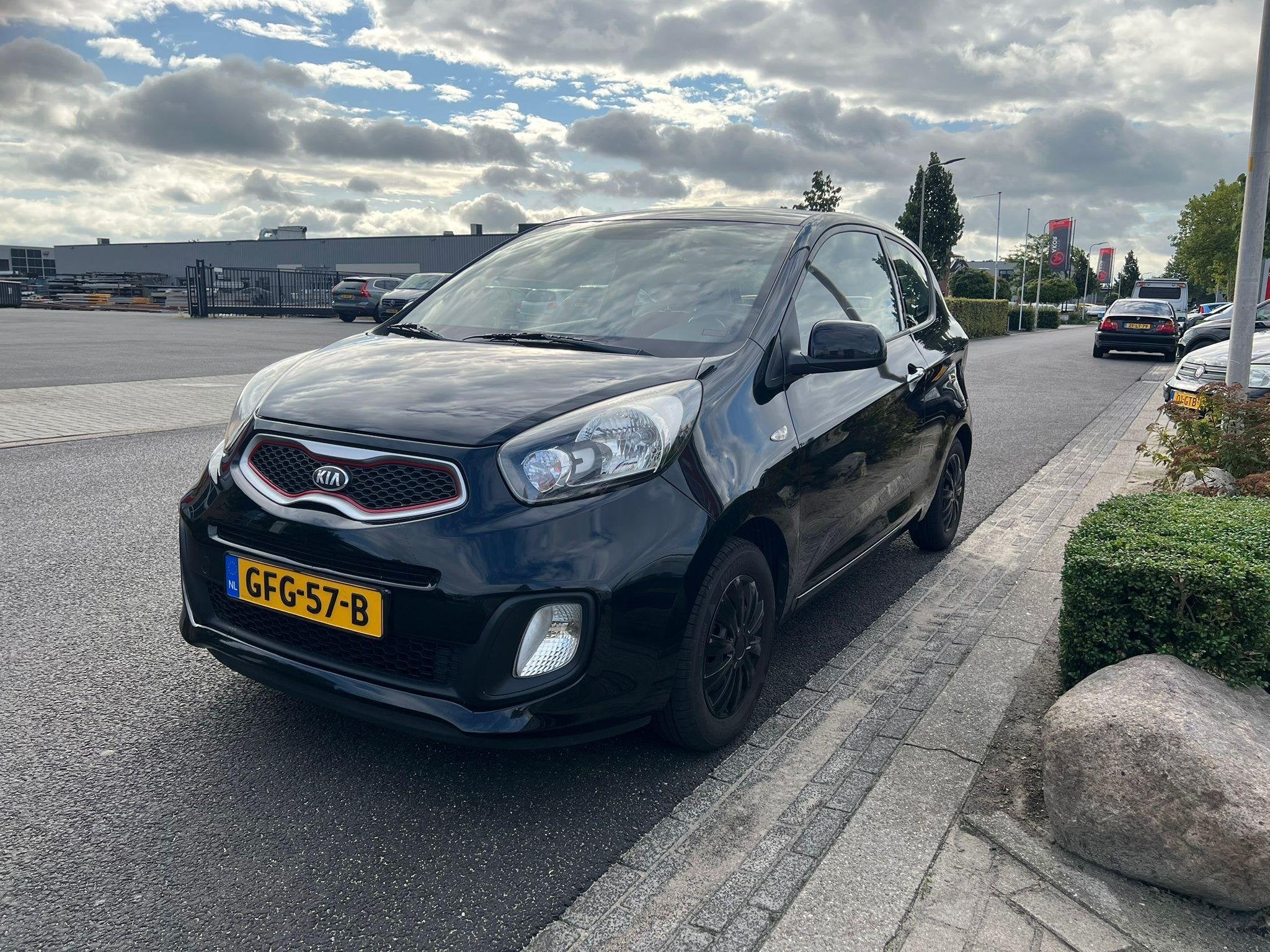 Kia Picanto 1.0 CVVT Plus Pack | Airco | Bluetooth | Lederen, Voorwielaandrijving, Euro 5, Stof, Gebruikt