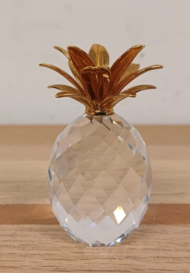 Swarovski ananas met gouden bladeren, Ophalen of Verzenden, Zo goed als nieuw, Figuurtje