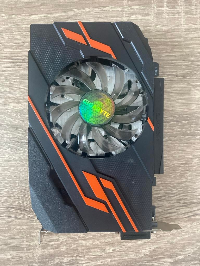 Gigabyte GeForce GT 1030, overclocked edition,  2 GB memory., Computers en Software, Videokaarten, PCI-Express 3, Ophalen of Verzenden