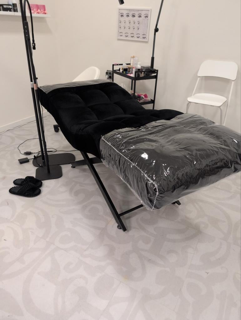 Cosmetische behandeltafel te koop, Huis en Inrichting, Ophalen of Verzenden, 50 tot 100 cm, Minder dan 100 cm