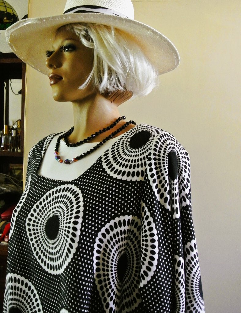 Tuniek a lijn jurkje Luna Serena wijd model stippen XL XXL, Kleding | Dames, Grote Maten, Luna Serena Indonesié, Ophalen of Verzenden