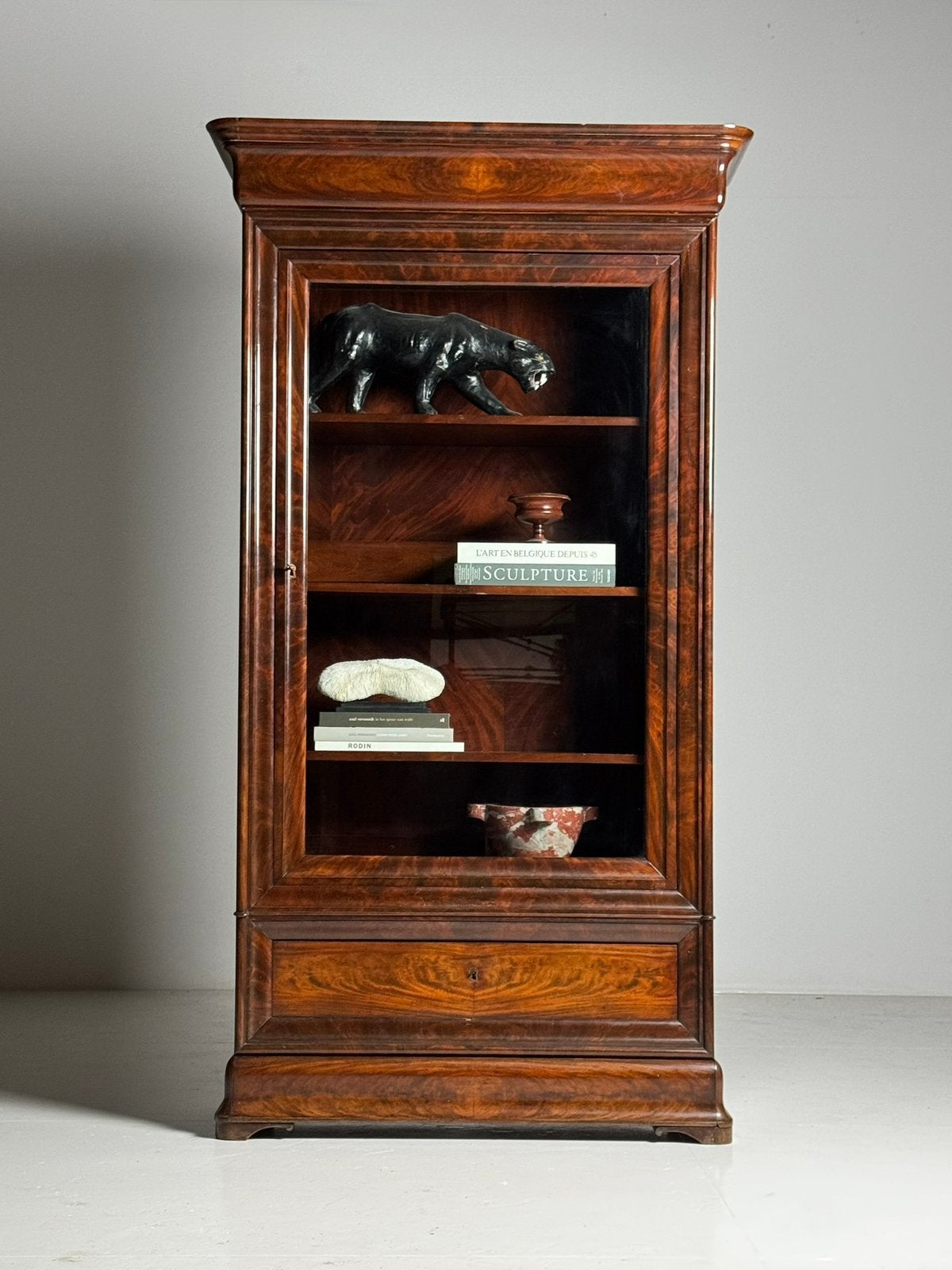 Biedermeier vitrinekast ca. 1850 mahonie antiek, Antiek en Kunst, Ophalen