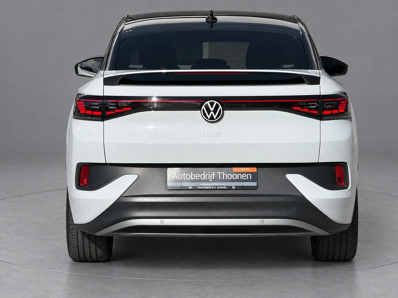 Volkswagen ID.5 Pro Business 77 kWh | trekhaak | 20" | 360º, Auto's, Automaat, Achterwielaandrijving, Alcantara, Wit