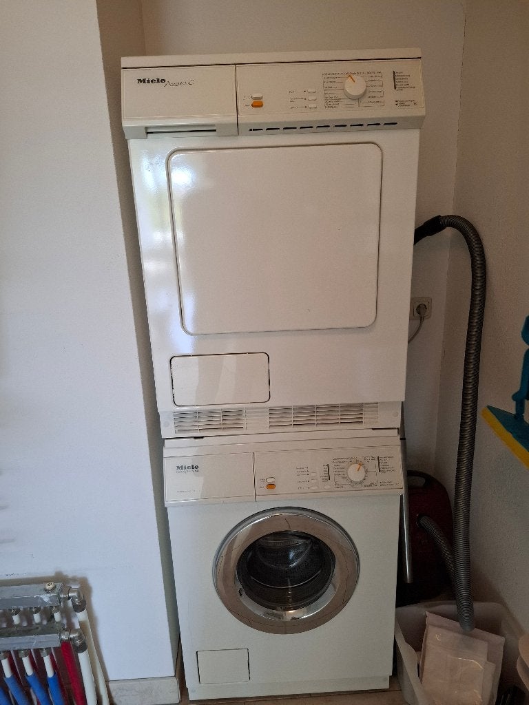 wasmachine en droger, 8 tot 10 kg, Ophalen, Gebruikt, 85 tot 90 cm